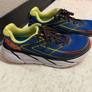 Hoka One One Clifton 3
